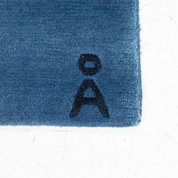 Anna-Johanna Ångström, matta, "Blåbär", Axeco, ca 230 x 170 cm.