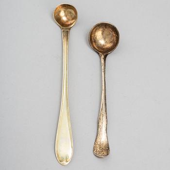 Two silver mustard spoons, 1796 and 1831.