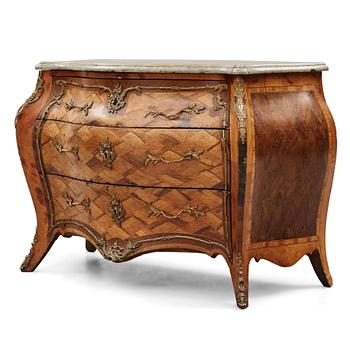 9. A Swedish Rococo commode by Johan Neijber, master in Stockholm 1768-1795.