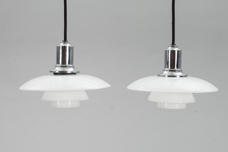 TAKLAMPOR, 2 st. "PH 2/1", Poul Henningsen för Louis Poulsen, Danmark.