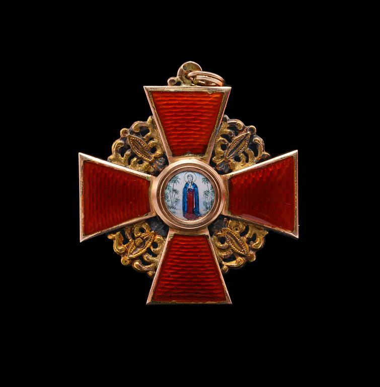 AN ORDER. St Anna, III-class. 14K gold and enamel. Russia.