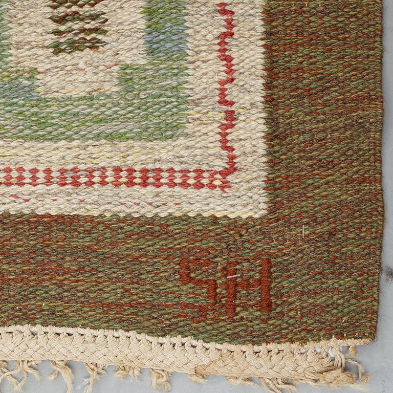 Edna Martin, A CARPET, flat weave, ca 315,5 x 210 cm, signed EM SH (Edna Martin, Svensk Hemslöjd).