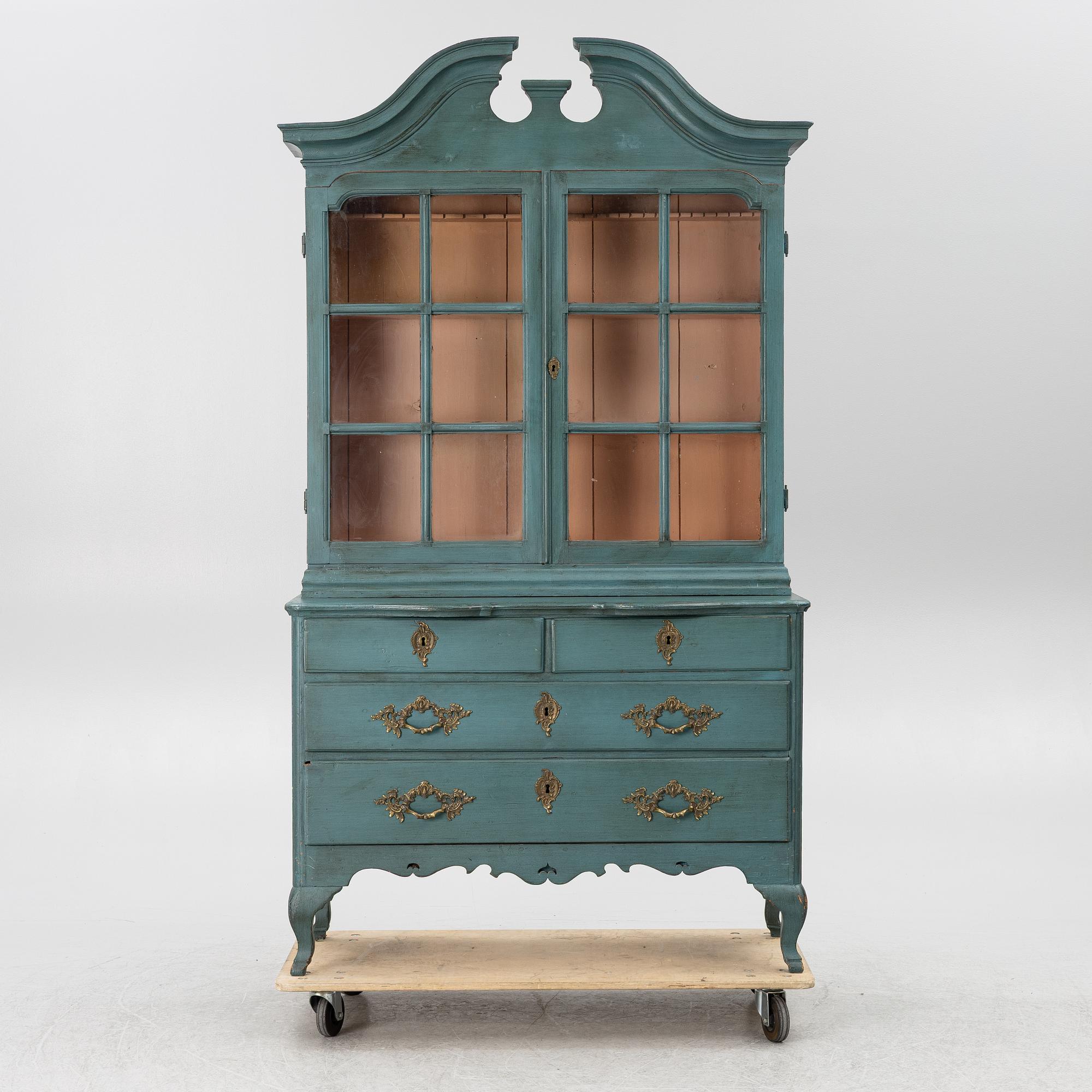 Vitrinskåp, 1700-tal.