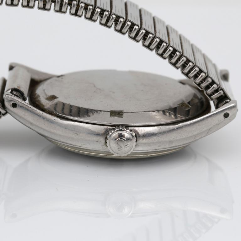 ARMBANDSUR, 2 st, stål, bland annat Omega, 1950/60-tal.