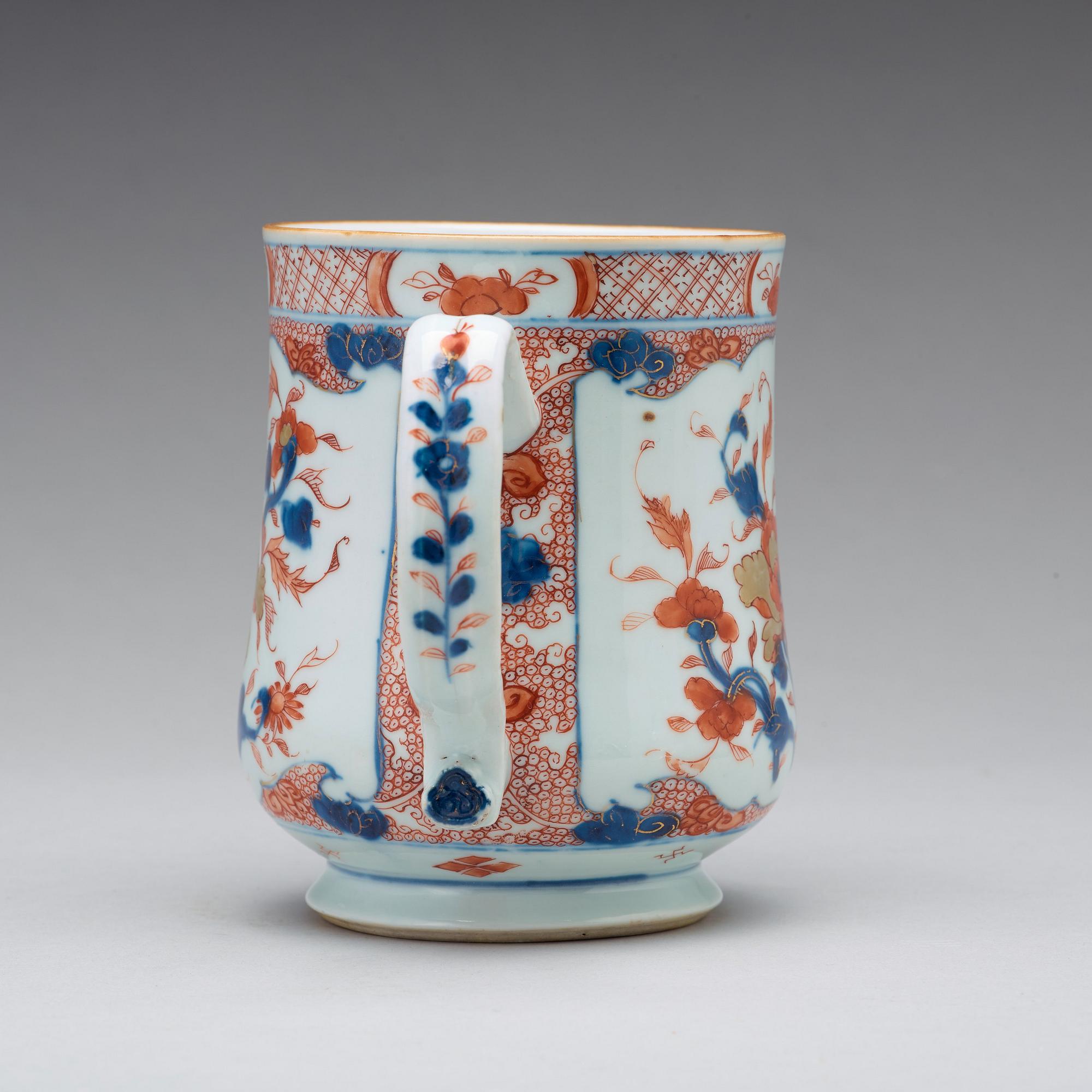 STOP, porslin. Qingdynastin, tidigt 1700-tal.