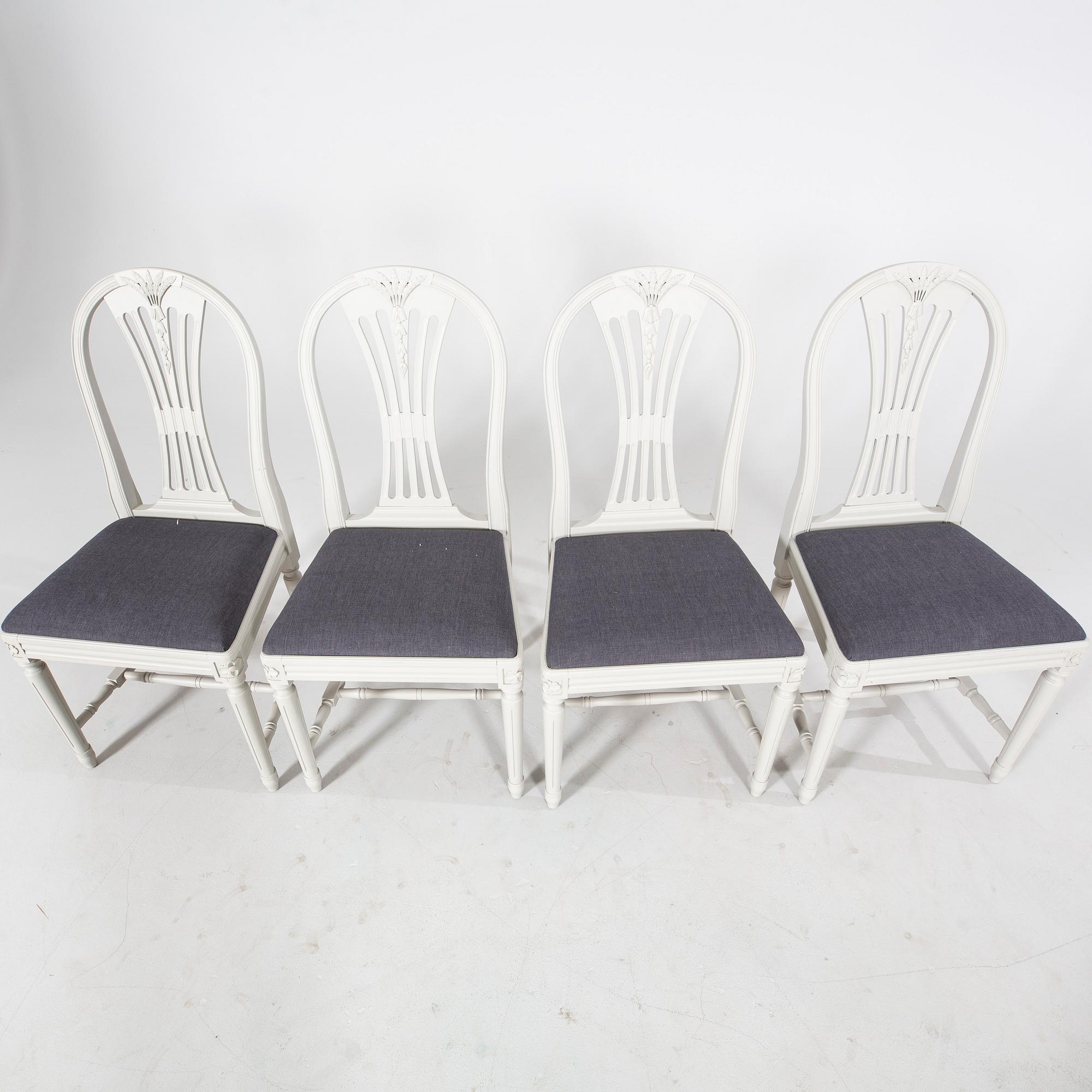 A set of four Gustavian style painted chairs mid 1900s/later part.