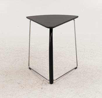 A pair of chairs and a side table, model "S320", Wulf Schneider & Ulrich Böhme, Thonet, 1980s.