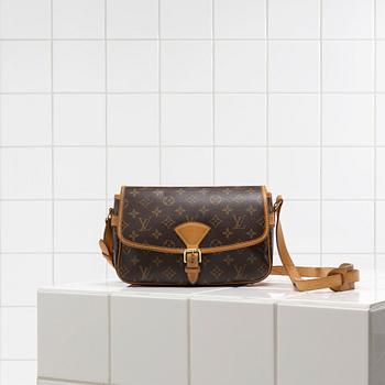BAG, "Sologne ", Louis Vuitton.
