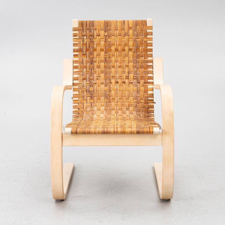 Alvar Aalto, fåtölj, modell 406, Artek, 1900-talets andra hälft.