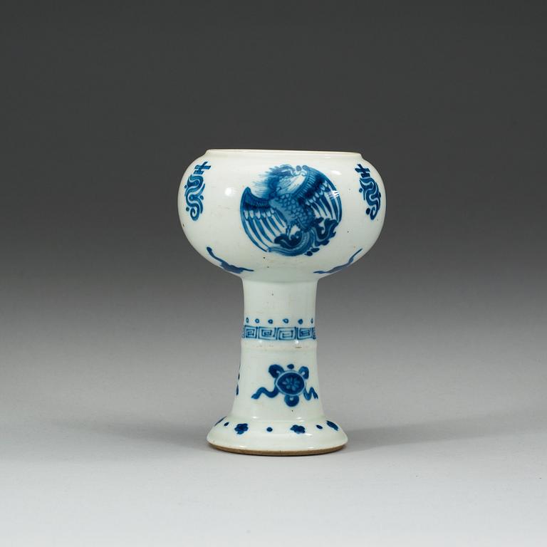 A blue and white stemcup, Qing dynasty.