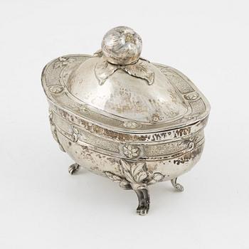 A Rococo style silver sugarbowl, Swedish import marks and Firma Carl Fredrik Carlman, Stockholm, 1927.