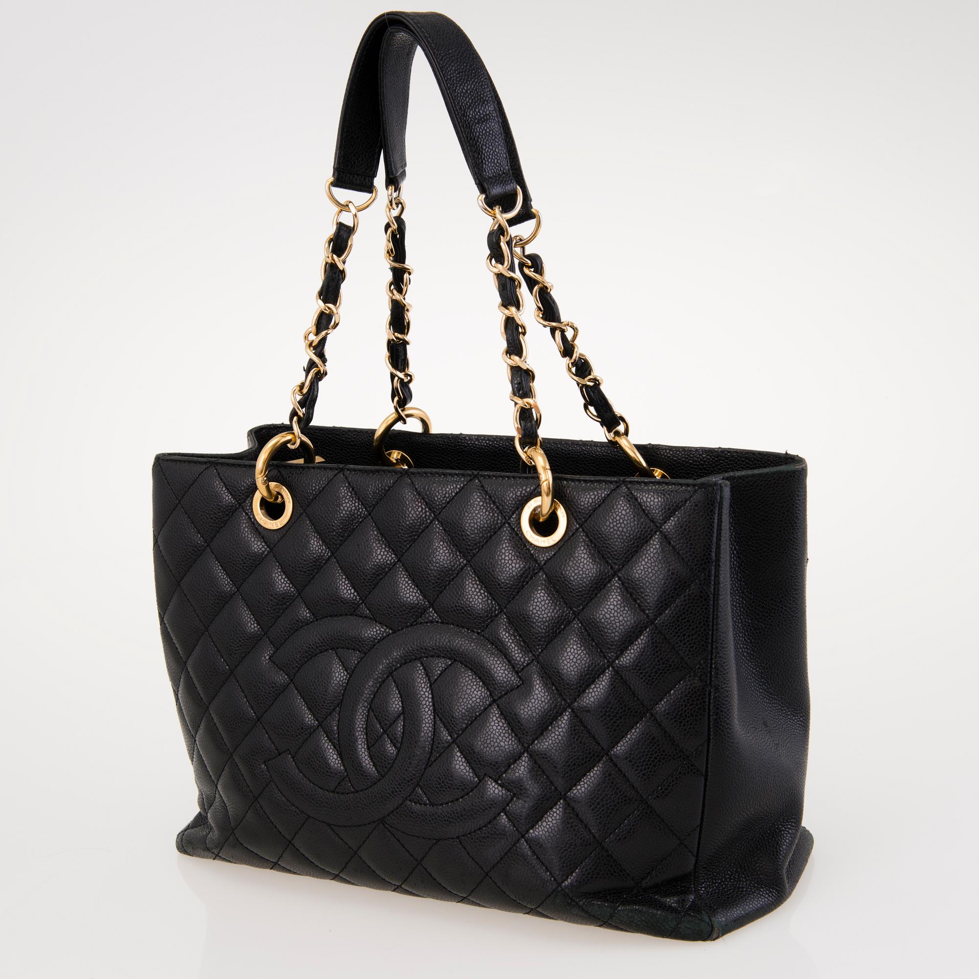 Chanel classic shopping tote sales