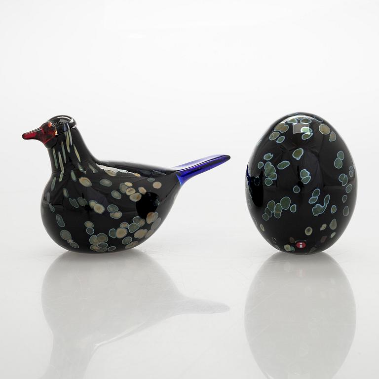 Oiva Toikka, An annual glas bird, "Wildwood cuckoo" and egg, signed O. Toikka Nuutajärvi 2003.