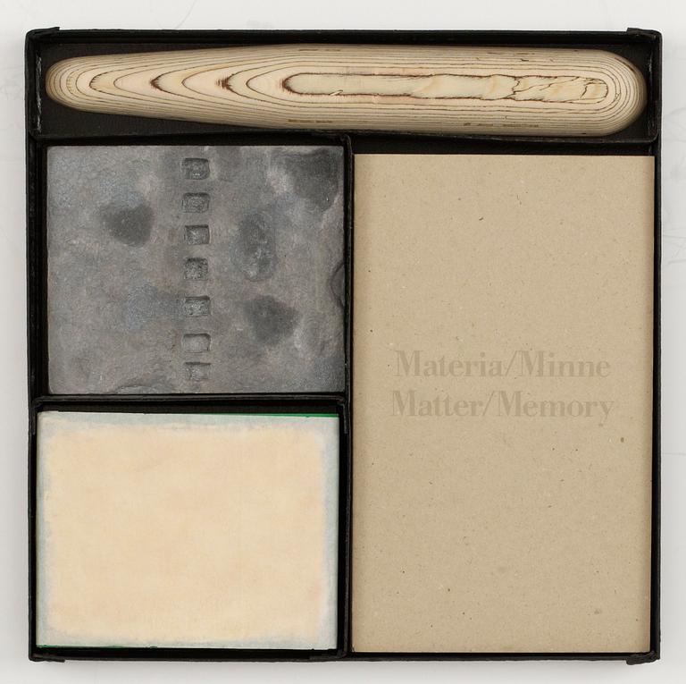 Materia/minne.
