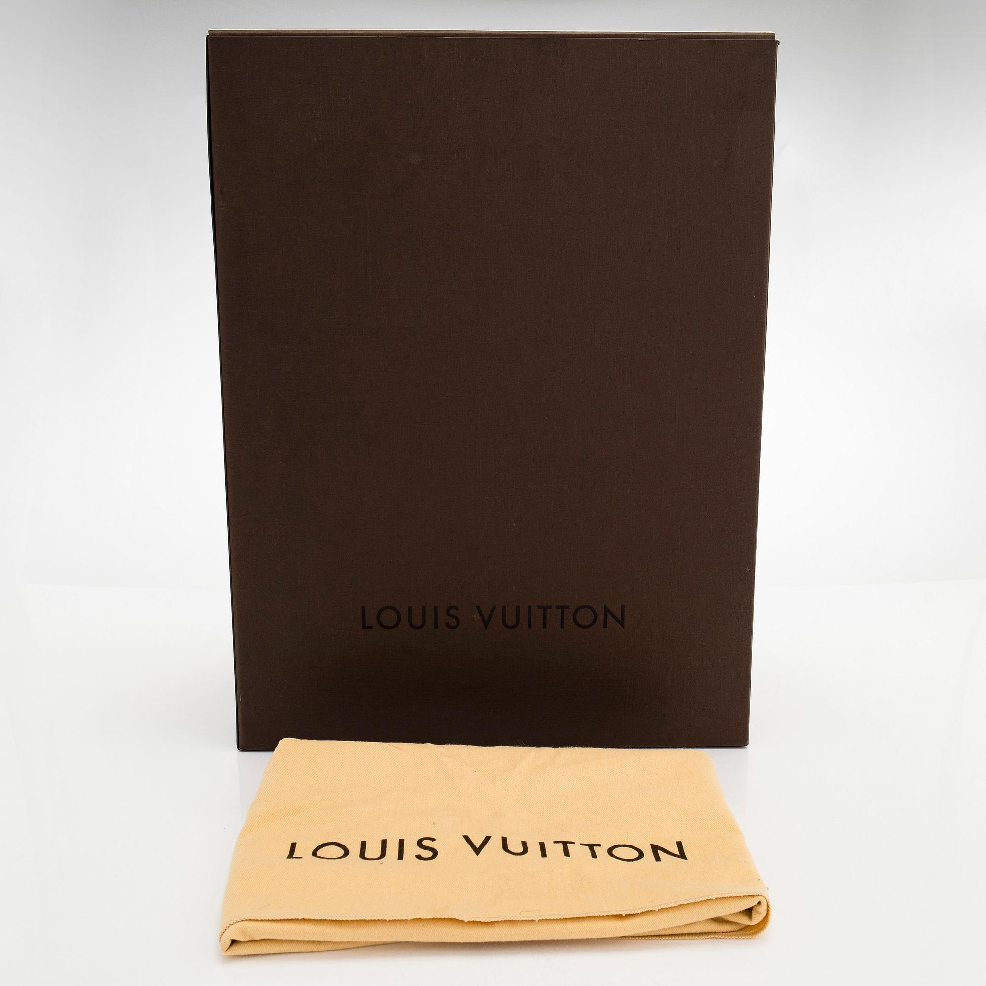 Louis Vuitton, an Epi leather 'Pont Neuf NM' bag.