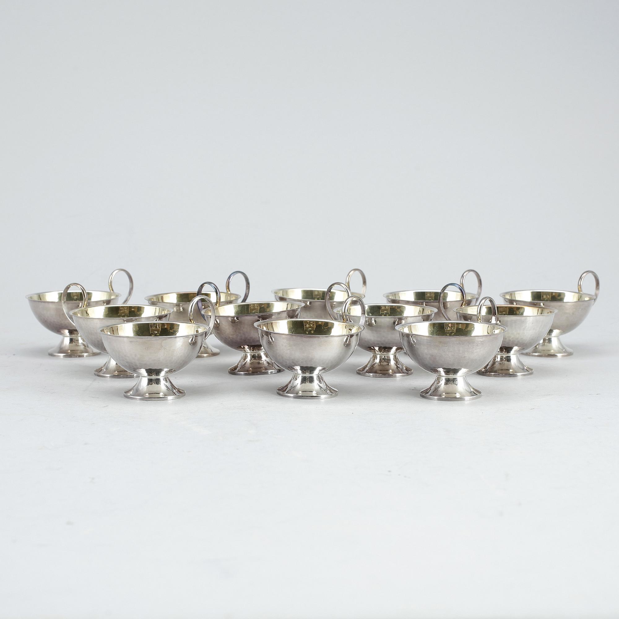 PUNSCHBÄGARE, 12 st, silver, Ceson Guldvaru Ab, Göteborg, 1972. Vikt ca 389g.