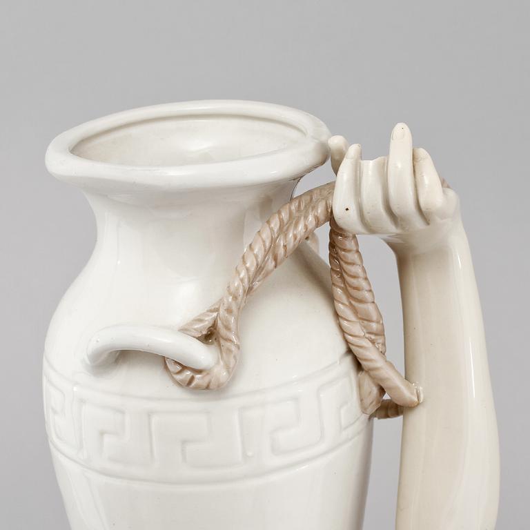 FIGURIN, porslin, Österrike, 1900-tal.