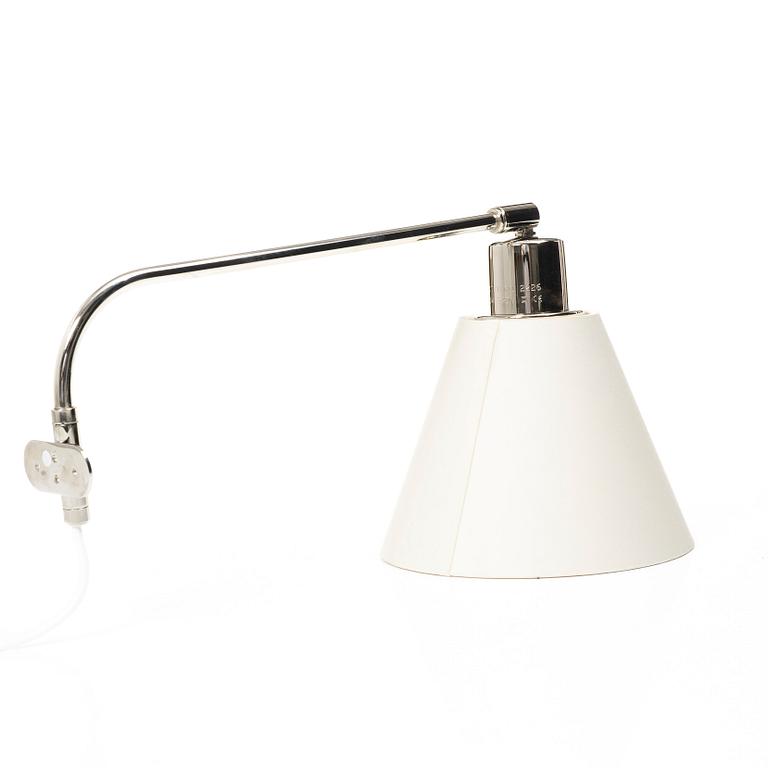 Josef Frank, vägglampa, modell 2226, Svenskt Tenn.
