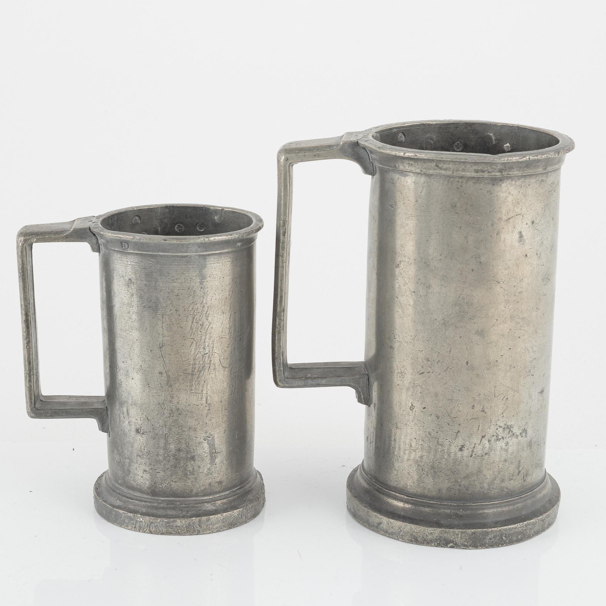 A set of 9 measurments wherof one Brenu, France, late 19th century.