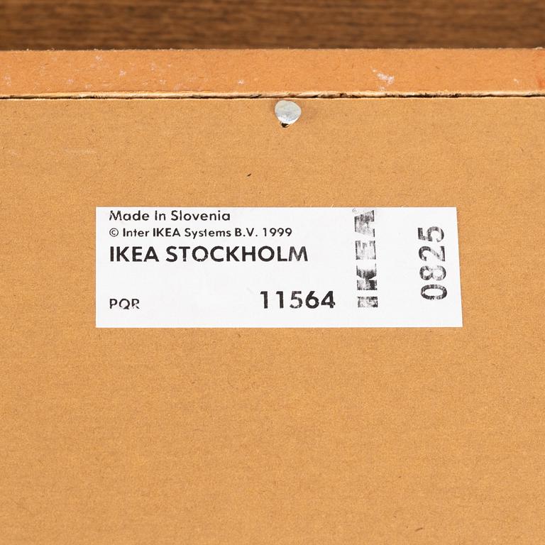 Vitrinskåp, ur "Stockholm"-serien, IKEA, 2000-tal.
