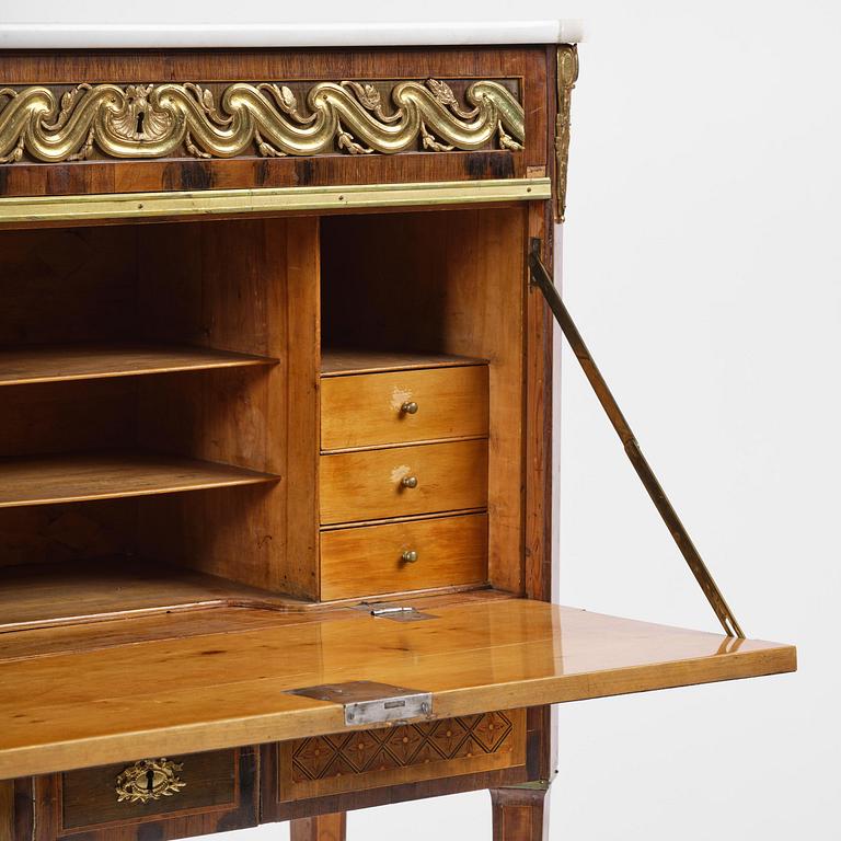A Gustavian 18th century secretaire by Gottlieb Iwersson, master 1778, not signed.