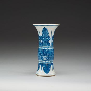 A blue and white vase, Qing dynasty, 18th Century.