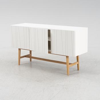 Claesson Koivisto Rune, skåp/sideboard, "Vass", Asplund, formivet 2007.