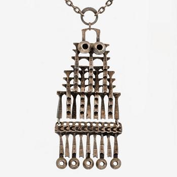 Pentti Sarpaneva, collier, brons.