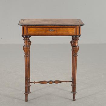 DAMARBETSBORD, sent 1800-tal.