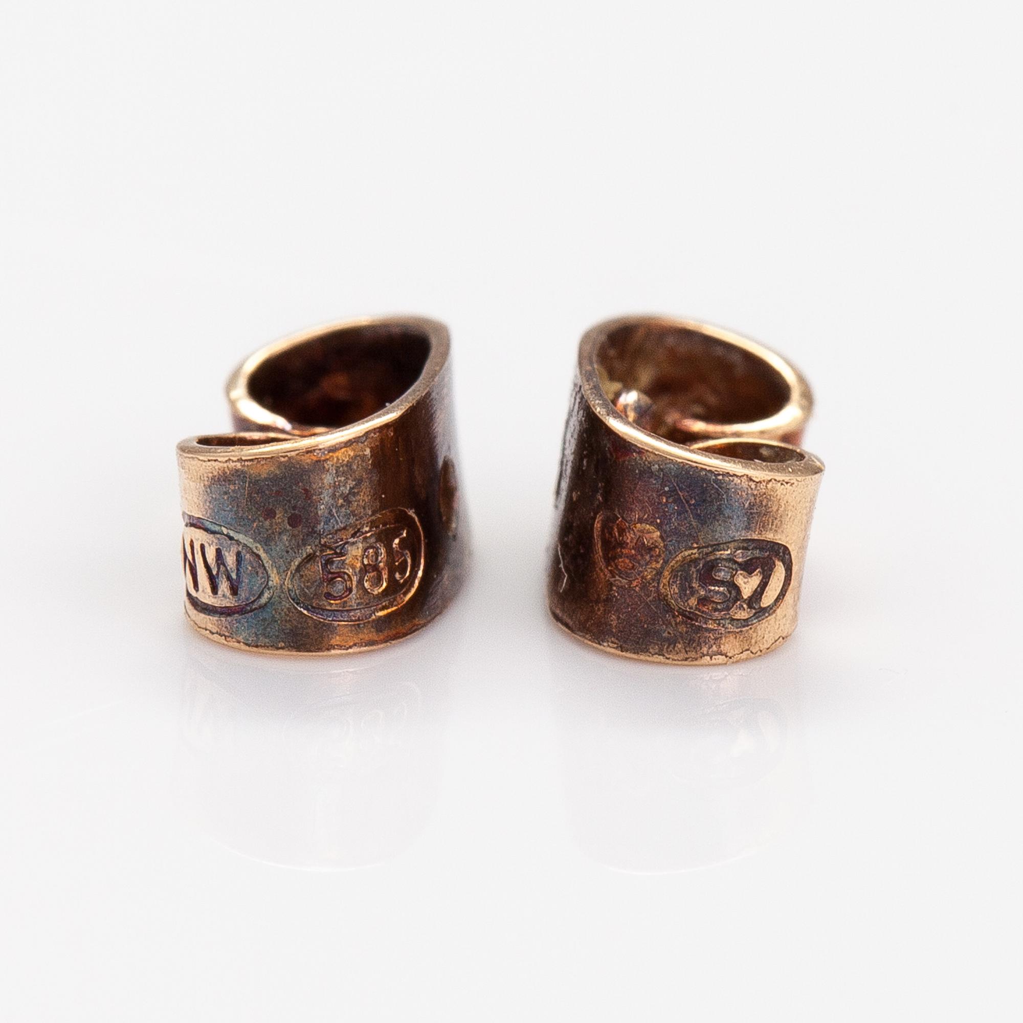 LIISA VITALI, ÖRHÄNGEN "Kevät", 14K guld. Westerback, Helsingfors 1971.