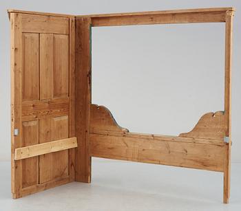 VÄGGFAST SÄNG, allmoge, Hede, Härjedalen. Bär dat 1795. Målningen utförd av vandrande målare från Järvsö, Hälsingland.