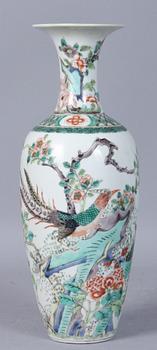 VAS, porslin, Kina, 18/1900-tal.