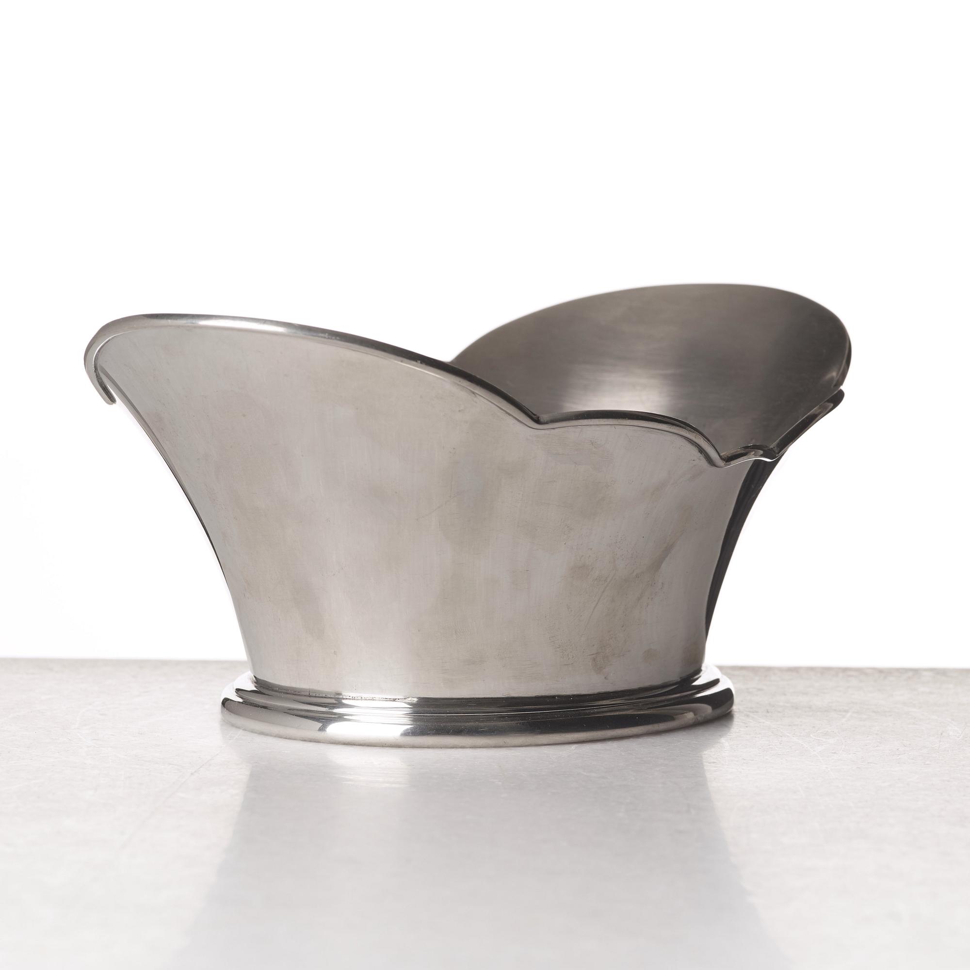 Nils Fougstedt, a pewter jardinière, Firma Svenskt Tenn, Stockholm 1930.