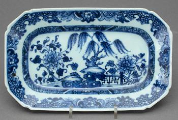 STEKFAT, 4+1, porslin, Qianlong, Kina 1700-tal.