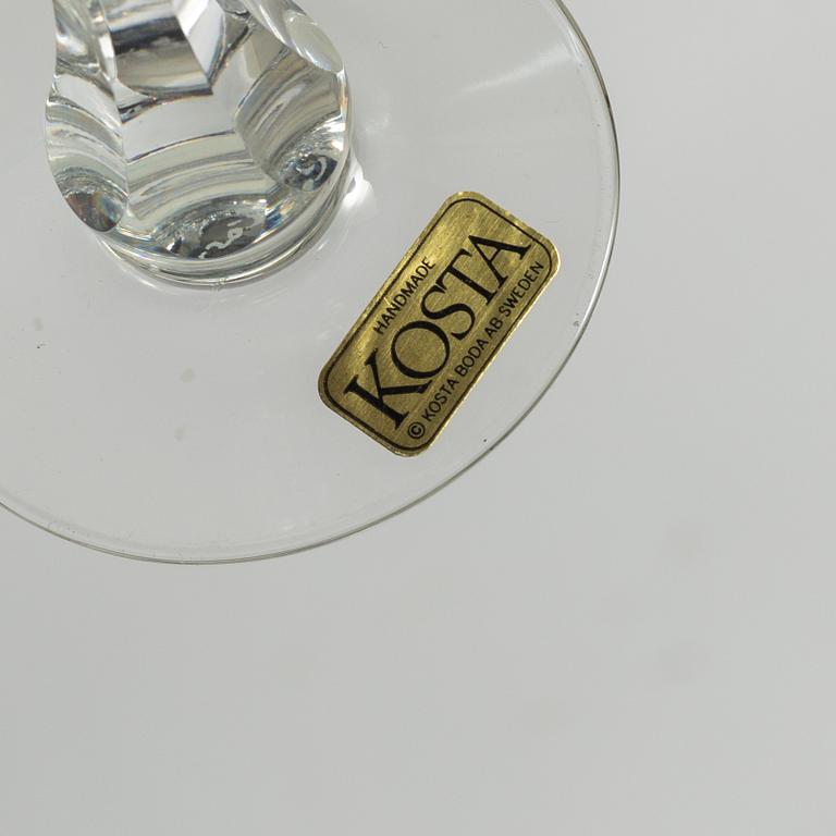 Göran Wärff, a 46 piece "Prince" glass service, Kosta Boda, Sweden, end of the 20th century.