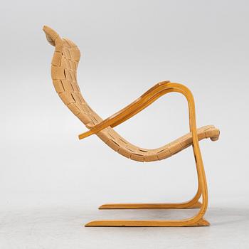 Gustav Axel Berg, a 1940's armchair.