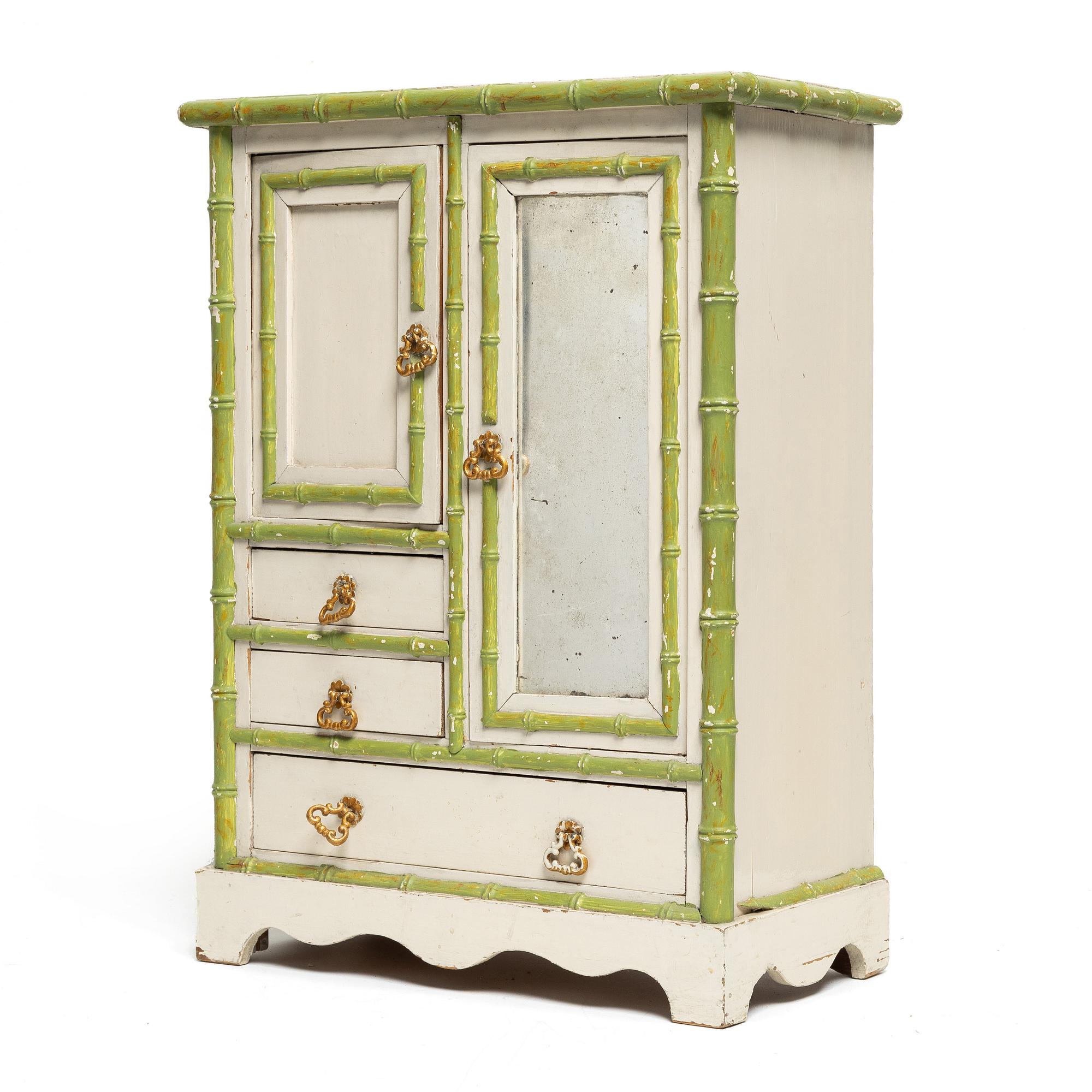 Doll's wardrobe, first half of the 20th century.