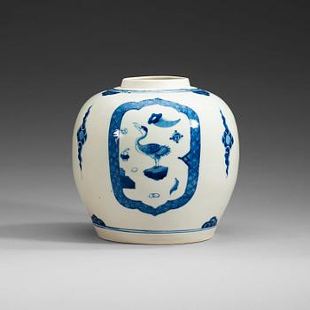1735. A blue and white jar, Qing dynasty, 18th Century.