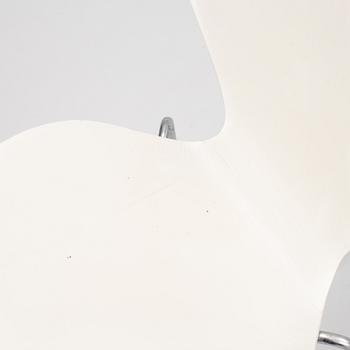Arne Jacobsen, Stolar, 4 st, "Sjuan", Fritz Hansen, Danmark.