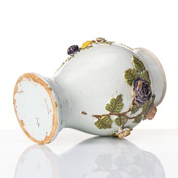 A German faience jar, Hannoversch Münden, 18th Century.