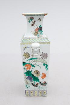 GOLVVAS, Kina, 1800-talets andra hälft.