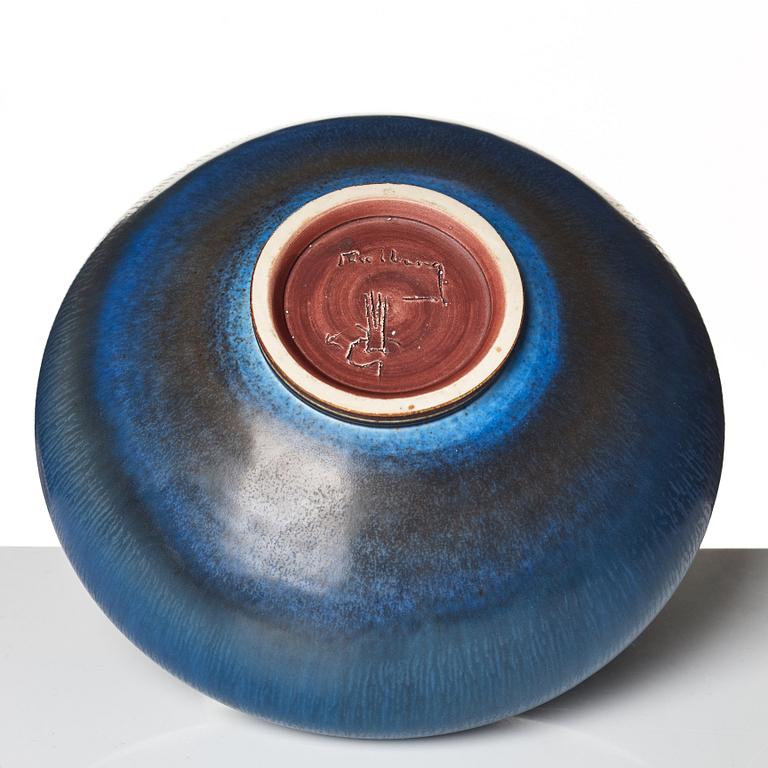 Berndt Friberg, a stoneware vase, Gustavsberg studio, Sweden 1969.