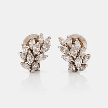 616. A pair of Kern marquise cut diamond earrings. Total carat weight circa 2.50 cts.