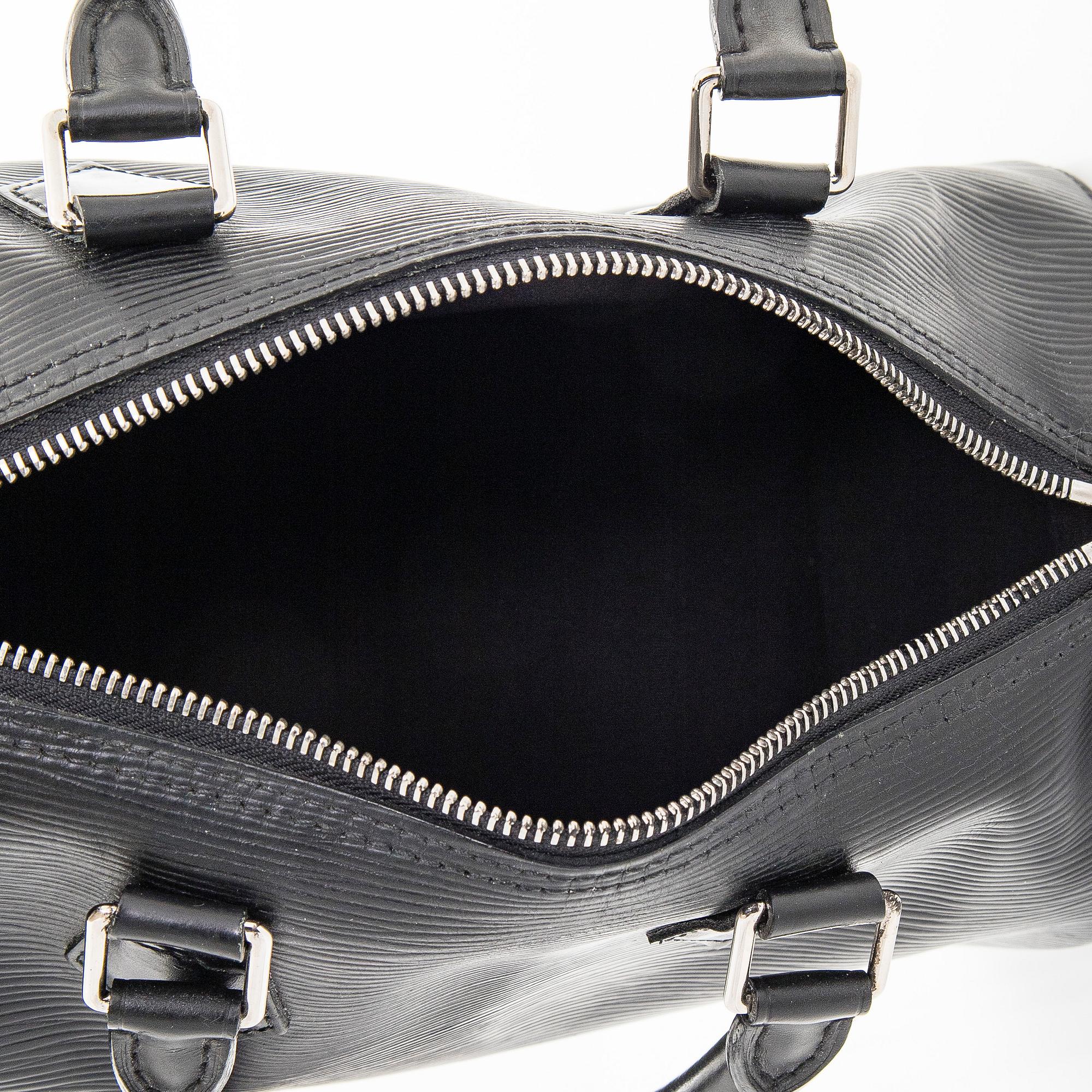 Louis Vuitton, an Epi leather 'Speedy 25' bag.