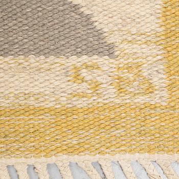 Sigvard Bernadotte, a carpet, "Harlequin", flat weave, ca 204 x 135,5-137,5 cm, signed SB.