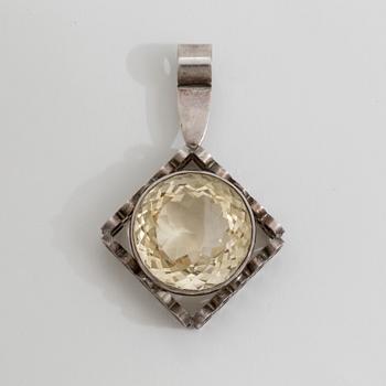 A citrine pendant by Cecilia Johansson, Göteborg, 1980.