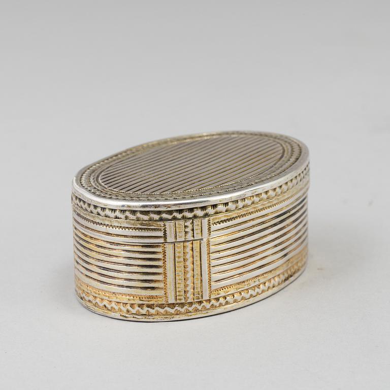 A late 18th century, gilded silver box, un identified makers mark, possibly France.