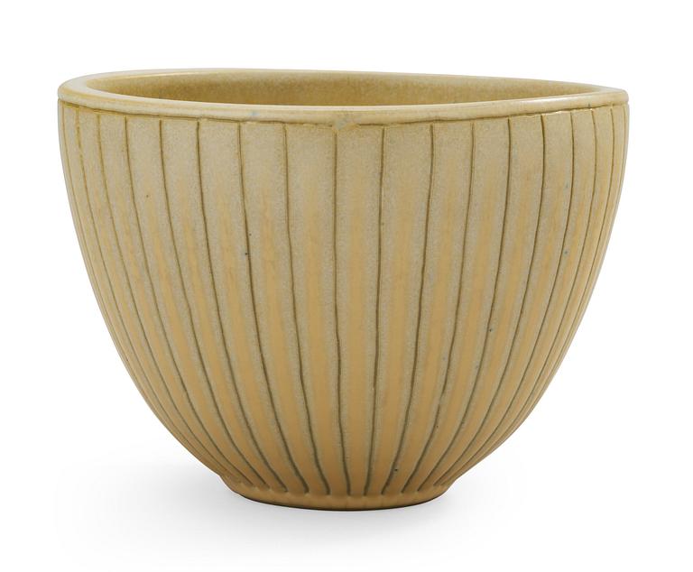 A Wilhelm Kåge stoneware bowl, Gustavsberg Studio 1940.