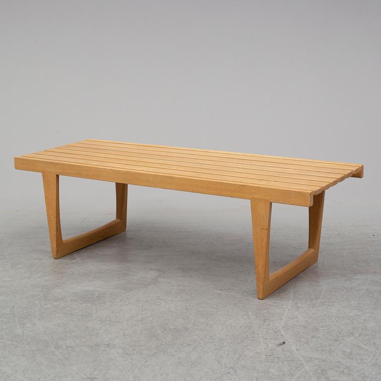 YNGVAR SANDSTROM, an oak 'Tokyo' bench, late 20th Century.