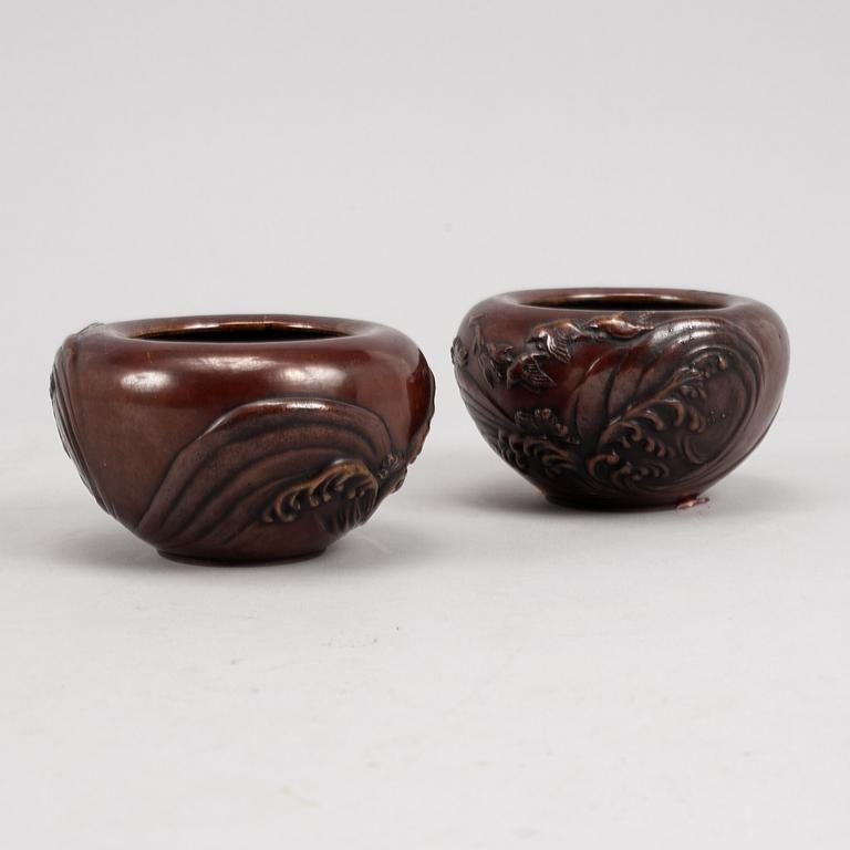 A pair of Japanese censers, circa 1900.